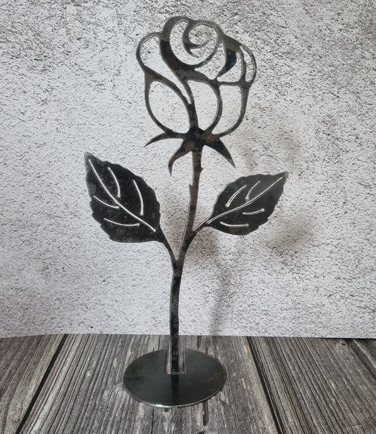 Freestanding Rose